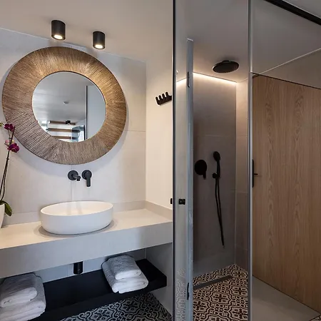 Calla Luxury Seafront