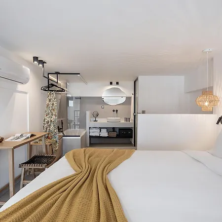 Calla Luxury Seafront Lägenhetshotell Rethymno