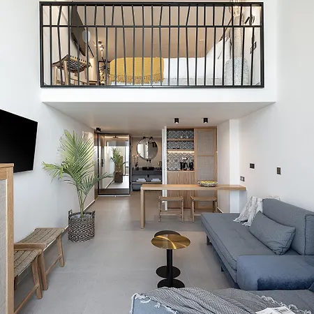 Calla Luxury Seafront 4*