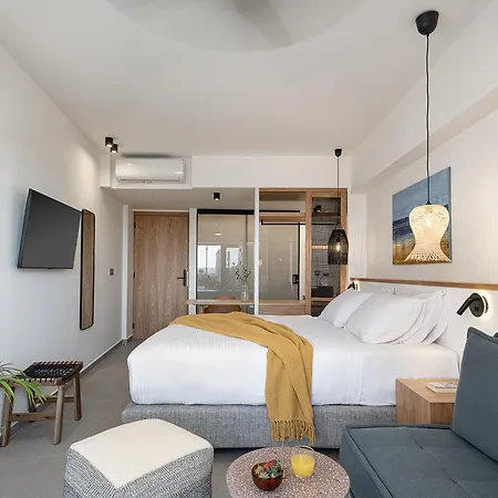 Calla Luxury Seafront Aparthotel