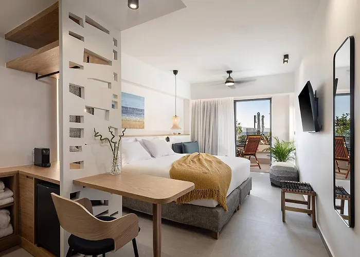 Calla Luxury Seafront 4*