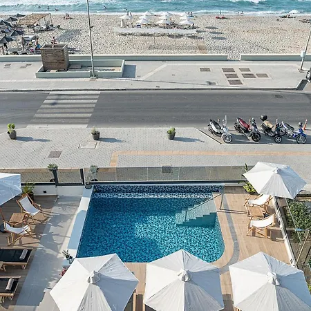 Calla Luxury Seafront מלון דירות העיירה רתימנו