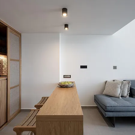 Calla Luxury Seafront העיירה רתימנו