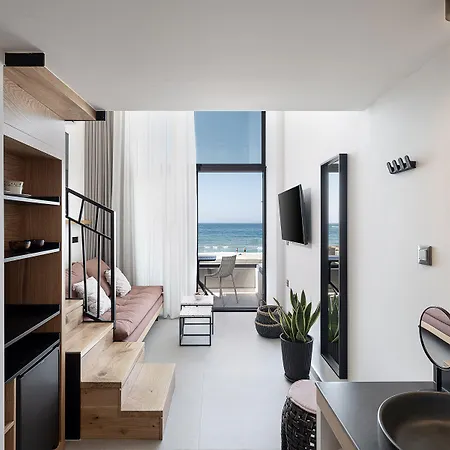 Calla Luxury Seafront 4* ريثيمنو